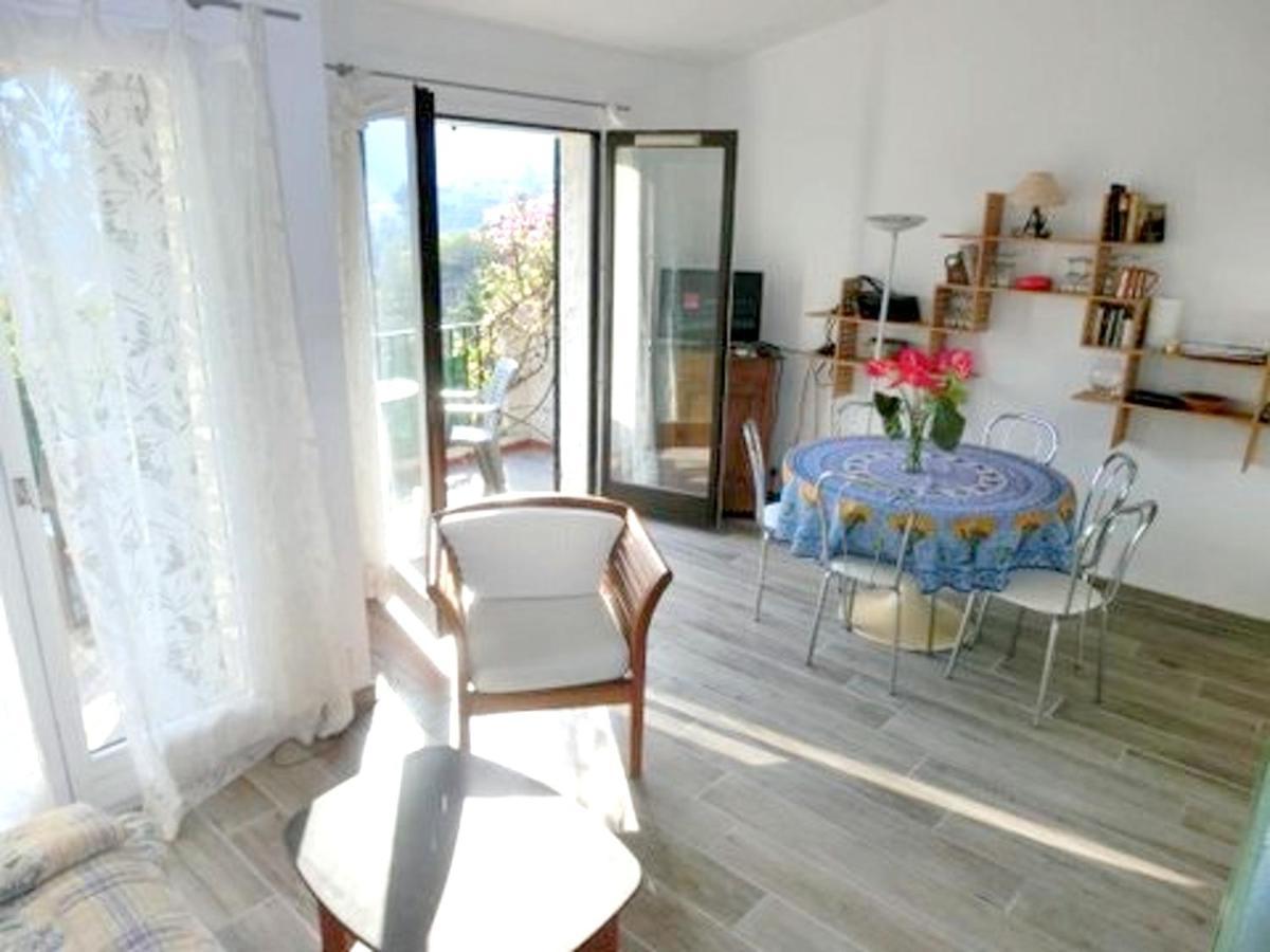 Апартаменты Studio A Theoule Sur Mer A 400 M De La Plage Avec Vue Sur La Mer Terrasse Amenagee Et Wifi Экстерьер фото
